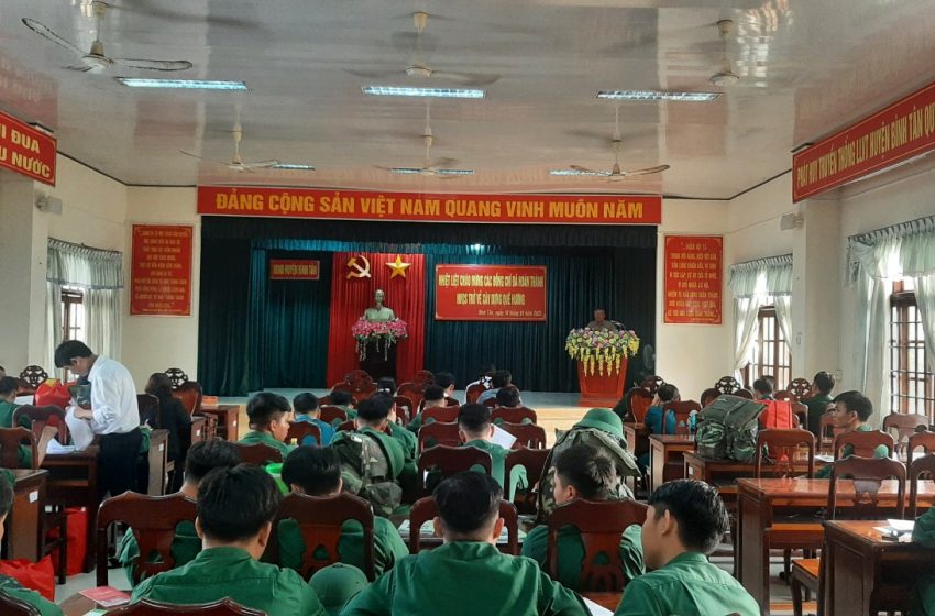  Huyện Đoàn Bình Tân phối hợp với Ban Chỉ huy Quân sự huyện Bình Tân tổ chức Lễ đón Thanh niên hoàn thành nghĩa vụ quân sự trở về địa phương năm 2023