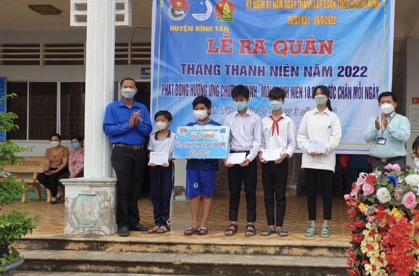  Hoạt động hỗ trợ thanh niên, người dân bị ảnh hưởng bởi dịch bệnh COVID-19