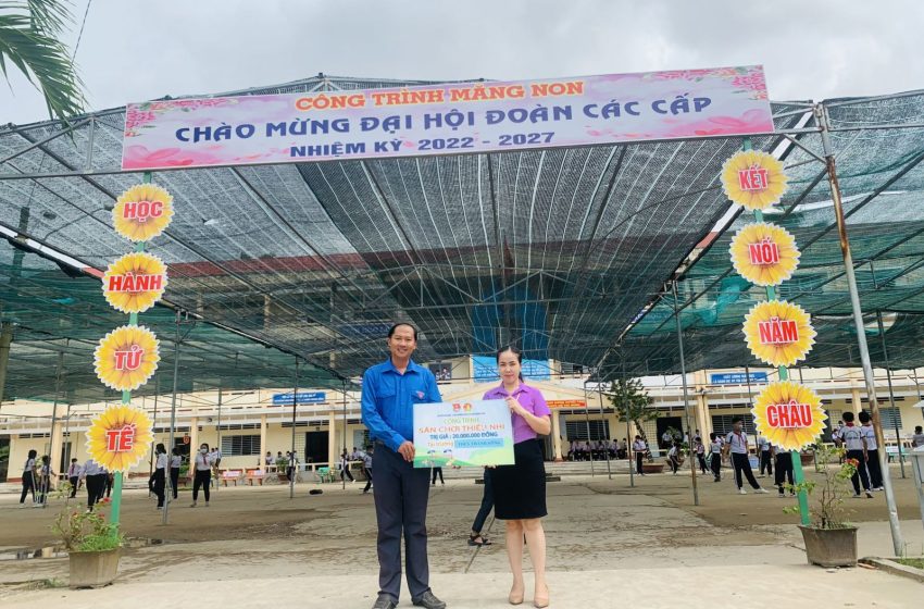  Bình Tân hỗ trợ thiếu nhi thực hiện công trình chào mừng Đại hội Đoàn