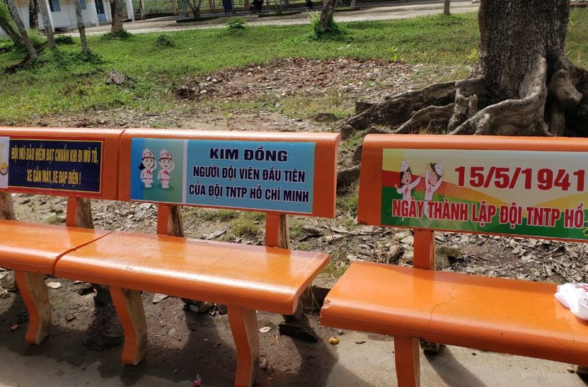  MÔ HÌNH GHẾ ĐÁ ĐỘI VIÊN NĂM 2023