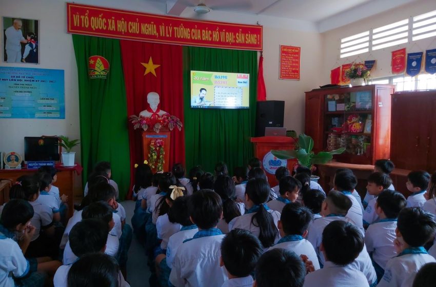  Hội đồng đội huyện: Tổ chức tập huấn kỹ năng, nghiệp vụ công tác đội cho đội ngũ cán bộ chỉ huy đội, phụ trách sao nhi đồng