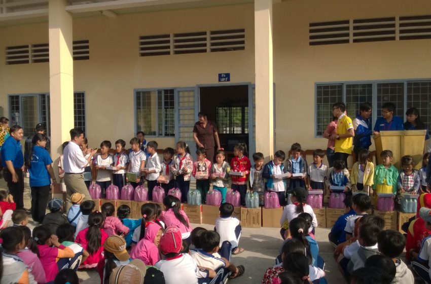  Tuổi trẻ Bình Tân náo nực thực hiện các hoạt động Xuân tình nguyện 2015